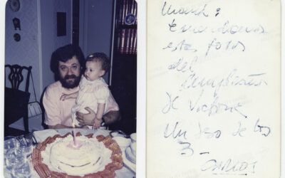 Dorsos de las fotos: ese mundo oculto que vive detrás